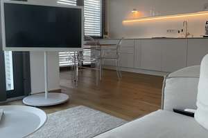 Wunderschöne 3 Zimmer- Wohnung mit zwei Bädern und Luxus Ausstattung im Hofgarten Karree Karlsruhe – Kußmaulstraße 5, 76187 Nordweststadt, Karlsruhe – Vorschaubild 2