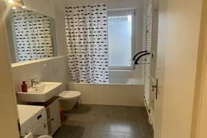 2-Zimmer-Wohnung im 3. OG mit Balkon in Kleinzschocher – Die vollständige Adresse der Immobilie erhältst du vom Anbieter., 4229 Kleinzschocher, Leipzig – Vorschaubild 3