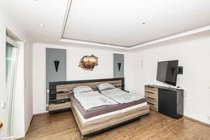 Weitläufiges Grundstück, Wohnhaus mit vielseitigen Hallen, Scheunen und PV-Power – Die vollständige Adresse der Immobilie erhältst du vom Anbieter., 93473 Arnschwang – Vorschaubild 35