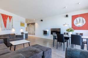Ostseefeeling pur – Kamin, Sauna & Meerblick!
Traumhafte Ferienwohnung am Yachthafen Priwall – 23570 Travemünde, Lübeck – Vorschaubild 13
