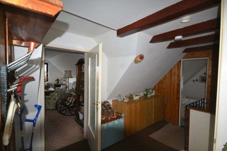 Immobilie in Groven - Vielseitig nutzbares Wohnhaus in ruhiger Seitenstraßenlage von Lunden - Bild 14