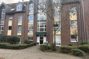 Exklusive 2-Zimmer-Wohnung mit Balkon und TG-Platz inklusive. – Am Königshof 23, 40472 Unterrath, Düsseldorf – Vorschaubild 1