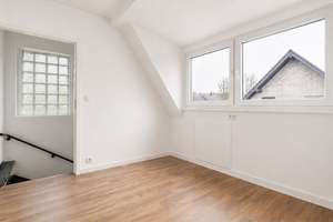 Köln-Langel: Freistehendes, charmantes Einfamilienhaus mit schönem Grundstück sucht Handwerker! – Die vollständige Adresse der Immobilie erhältst du vom Anbieter., 51143 Langel, Köln – Vorschaubild 13