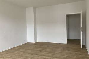 Frisch sanierte 4-Raumwohnung mit Balkon auf dem schönen Kaßberg!! – Franz-Mehring-Str. 17, 9112 Kaßberg, Chemnitz – Vorschaubild 15