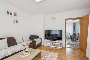 Attraktive 3-Zimmer-Wohnung in zentraler Lage von Augsburg-Oberhausen – solide vermietet – Die vollständige Adresse der Immobilie erhältst du vom Anbieter., 86154 Oberhausen-Süd, Augsburg – Vorschaubild 4