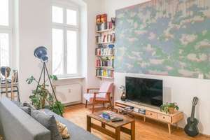 Immobilie in Bestlage – vermietete Altbauwohnung in Prenzlauer Berg – Die vollständige Adresse der Immobilie erhältst du vom Anbieter., 10439 Prenzlauer Berg, Berlin – Vorschaubild 1