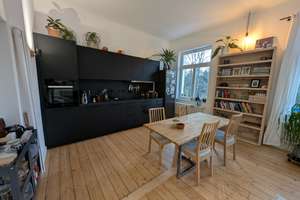 Charmante, frisch sanierte 2-Zimmer-Wohnung mit Stadtparkblick und Balkon – Ungarnstraße 4, 52070 Jülicher Straße, Aachen – Vorschaubild 2