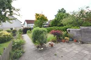 Reihenmittelhaus mit Gartenidylle und Wohnkomfort! – Braunschweig – Vorschaubild 1