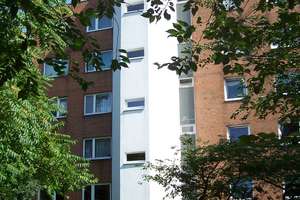 Klein aber Fein. 2 Zi.-Wohnung mit ca. 47 m², Balkon und Garage! – Ebeersreye 106, 22159 Farmsen-Berne, Hamburg – Vorschaubild 2
