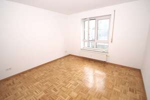 3-Zi-Wohnung mit Südbalkon, TG & Aufzug – ruhig & zentrumsnah gelegen – Die vollständige Adresse der Immobilie erhältst du vom Anbieter., 4275 Südvorstadt, Leipzig – Vorschaubild 10