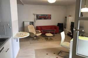 Exklusive, modernisierte 1-Zimmer-Wohnung mit geh. Innenausstattung mit Balkon und EBK in Hannover – Höltystr 7, 30171 Hannover – Vorschaubild 1