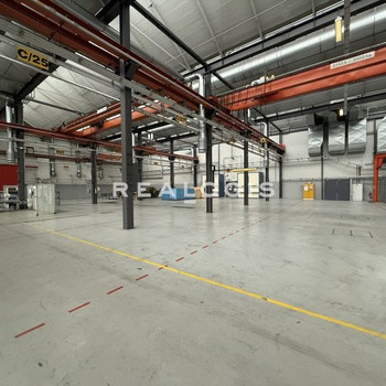 Augsburg, ca. 7.000 m² Lager-/Produktionsfläche mit ca. 700 m² Büro zu vermieten