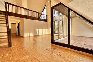 Großzügige Dachgeschoss-Maisonette-Galerie-Wohnung mit 4 Zimmer / 2 Balkone / renovierungsbedürftig – Robert-Stolz-Str. 13, 40470 Mörsenbroich, Düsseldorf – Vorschaubild 4
