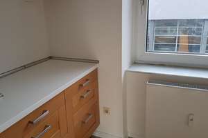 Solides MFH in Düsseldorf Friedrichstadt – 40215 Friedrichstadt, Düsseldorf – Vorschaubild 31
