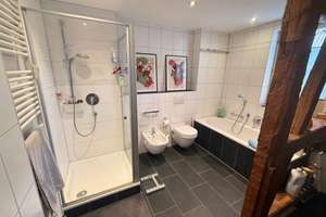 ** Traumhafte 4,5-Zimmerwohnung, hochwertig ausgestattet * Balkon * EBK * Pkw-Stpl. * gute Lage ** – Die vollständige Adresse der Immobilie erhältst du vom Anbieter., 70327 Untertürkheim (Ortsteil), Stuttgart – Vorschaubild 13