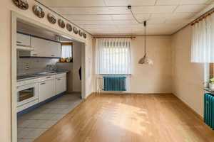 Suchen Sie ein Zweifamilienhaus mit Garage und Garten? - Wir haben es – Heilbronn (Kreis) – Vorschaubild 5