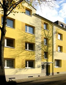 Helles Nest mit großem Balkon