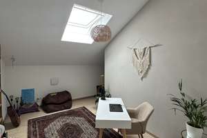 3-Zimmer-Dachgeschosswohnung mit Balkon – Die vollständige Adresse der Immobilie erhältst du vom Anbieter., 84347 Pfarrkirchen – Vorschaubild 8