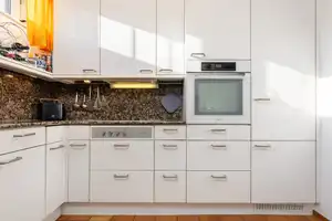 KÖLN-WEIDEN * Topp gepflegter Atrium-Bungalow mit versetzten Ebenen * Garage * 2 Bäder – Köln – Vorschaubild 15