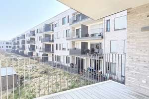 Lichtdurchflutete 3-Zi.-Wohnung mit Balkon, Einbauküche mit Kochinsel und zwei Bädern! – An den Grachten 7, 55120 Neustadt, Mainz – Vorschaubild 4