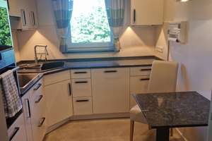 Helle 4-Zimmer-Wohnung mit Balkon, Aufzug & Parkett in gefragter Lage Nürnberg (Schultheißallee) – Schultheißallee 55, 90478 Ludwigsfeld, Nürnberg – Vorschaubild 16