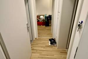 Attraktive 2-Zimmer-Wohnung in zentraler Lage Augsburg – Perfekt für Eigennutzer & Kapitalanleger – Die vollständige Adresse der Immobilie erhältst du vom Anbieter., 86154 Links der Wertach-Süd, Augsburg – Vorschaubild 3