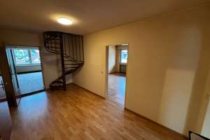 Massives Einfamilienhaus mit Garten und Garagen in Beverungen – Bahnhofstraße 62, 37688 Beverungen – Vorschaubild 19