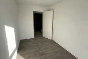 Wohnen "Zur Yachtwerft"! Exklusive 4-Raum-WE mit Vollbad, Fußbodenhzg., Fahrstuhl u. Balkon! – Zur Yachtwerft 58, 18147 Gehlsdorf, Rostock – Vorschaubild 14