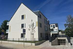 Exklusive 3-Raumwohnung zur sofortigen Eigennutzung oder Kapitalanlage mit Tiefgaragenstellplatz! – Die vollständige Adresse der Immobilie erhältst du vom Anbieter., 1445 Radebeul – Vorschaubild 6