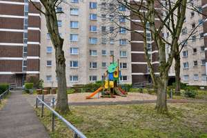 VERMIETETE Wohnung mit zwei Balkonen + PKW-Stellplatz in Buckow – 12351 Gropiusstadt, Berlin – Vorschaubild 19
