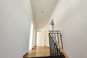 ALTERNATIVE ZUR WOHNUNG: Fast NEUWERTIGE DHH mit 153m² Wohnfläche+Terrasse+Stellplatz / Weinsbach – Die vollständige Adresse der Immobilie erhältst du vom Anbieter., 74613 Öhringen – Vorschaubild 15