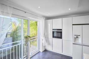 Luxus Designer-Reihenhaus in Nymphenburg – möbliertes Wohnen auf Zeit mit Terrasse & 2 Balkonen – Die vollständige Adresse der Immobilie erhältst du vom Anbieter., 80637 Nymphenburg, München – Vorschaubild 6