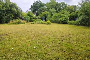Träumen Sie vom großen, eigenen Garten? Hier ist er - 1364 m² großes Grundstück, 5 Schlafzimmer! – Die vollständige Adresse der Immobilie erhältst du vom Anbieter., 22453 Niendorf, Hamburg – Vorschaubild 4