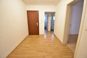 Stuttgart-Cannstatt-SOFORT FREI: Attraktive 3-Zimmer-Wohnung in ruhiger Lage – Die vollständige Adresse der Immobilie erhältst du vom Anbieter., 70372 Seelberg, Stuttgart – Vorschaubild 11