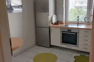 Ruhige 3 Zimmer-Wohnung, im Verlagsviertel, mit Balkon, Einbauküche mit Haushaltsgeräten + Internet – Darmstadt – Vorschaubild 9