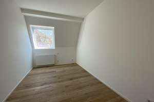 Exklusive 4-Zimmer-Maisonette-Wohnung im Dachgeschoss mit 2 Balkonen - Rüttenscheid – Die vollständige Adresse der Immobilie erhältst du vom Anbieter., 45131 Rüttenscheid, Essen – Vorschaubild 6