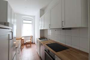 HOHE DECKEN & BALKON - RUHIGE SEITENSTRASSE & ZENTRALE ANBINDUNG - NÄHE VOLKSPARK JUNGFERNHEIDE – Die vollständige Adresse der Immobilie erhältst du vom Anbieter., 13629 Siemensstadt, Berlin – Vorschaubild 5