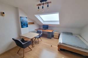 Schöne, helle Dachgeschosswohnung nahe altem Messplatz mit Tageslichtbad – Langstraße XX, 68169 Neckarstadt-West, Mannheim – Vorschaubild 2