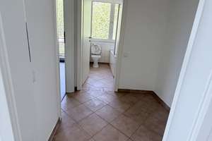 2 Zimmer - Wohnung mit Balkon in Düsseldorf- Unterbach zu vermieten. – Gerresheimer Landstraße 125, 40627 Unterbach, Düsseldorf – Vorschaubild 5