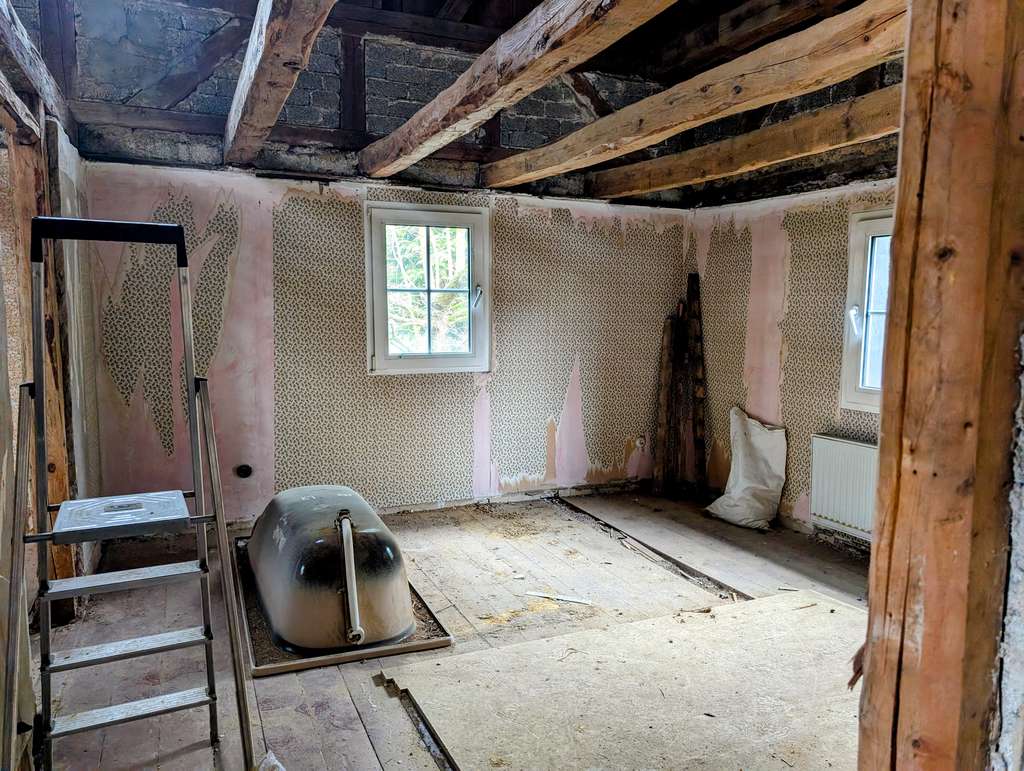 Immobilie in Windeck - Fachwerkhaus mit Gestaltungspotenzial sucht neue Hände - Bild 4