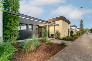 Bungalow mit Atriumgarten am Ostpark – ruhige Gartenstadtlage mit Gestaltungspotenzial – Die vollständige Adresse der Immobilie erhältst du vom Anbieter., 81735 Waldtrudering, München – Vorschaubild 2