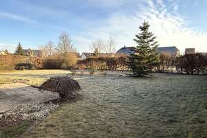 Wohlfühlen auf einer Ebene 
Massivbungalow mit Carport,
Fußbodenheizung + Kamin
in Wolfen OT Reud – Torfweg 15, 6766 Bitterfeld-Wolfen – Vorschaubild 35