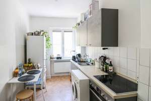 Kompakte 2-Zimmer-Kapitalanlage in beliebter Wohnlage von Berlin-Tempelhof – Die vollständige Adresse der Immobilie erhältst du vom Anbieter., 12099 Tempelhof, Berlin – Vorschaubild 2