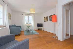 Wunderschöne Wohnung mit Balkon in toller Lage in Degerloch – Die vollständige Adresse der Immobilie erhältst du vom Anbieter., 70597 Waldau, Stuttgart – Vorschaubild 18
