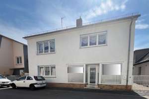 *Hainburg* Wohn- und Geschäftshaus mit Garage – Die vollständige Adresse der Immobilie erhältst du vom Anbieter., 63512 Hainburg – Vorschaubild 1