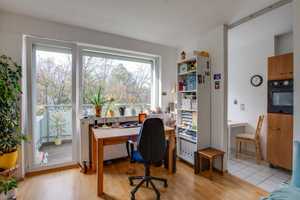 Gut angebundene 1-Zimmer Wohnung Holsterhausen - Uniklinik-nah – Savignystraße 30, 45147 Essen – Vorschaubild 1