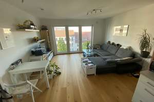 Moderne, helle 2-Zimmer-Wohnung in Citylage