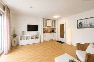 Helle 1-Zimmer-Wohnung mit Balkon nahe Nürnberger Innenstadt
