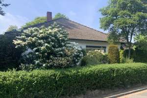 Für Kapitalanleger! Bungalow in Bestlage auf spektakulärem Grundstück! – Die vollständige Adresse der Immobilie erhältst du vom Anbieter., 27711 Osterholz-Scharmbeck – Vorschaubild 2