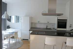 Stilvoll eingerichtete 3-Zi Wohnung in vornehmer Wohnanlage – Beuthstrasse 5, 10179 Berlin – Vorschaubild 8